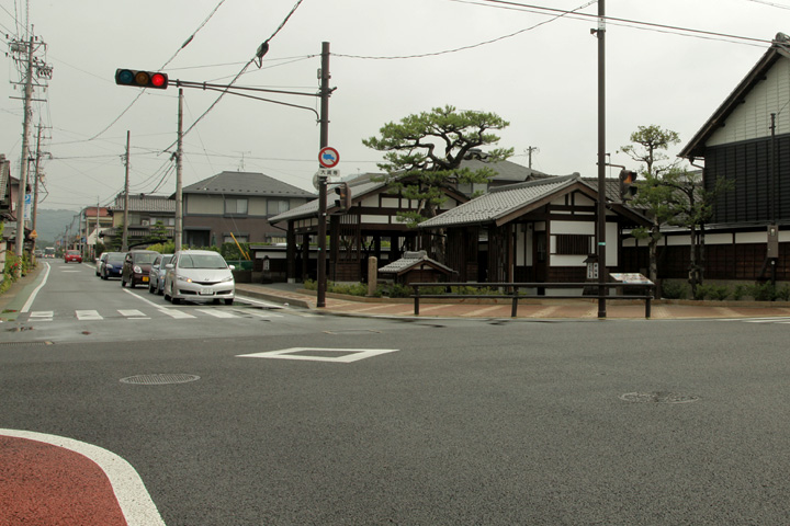 中山道・兼山追分