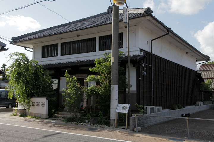 十六銀行 旧太田支店