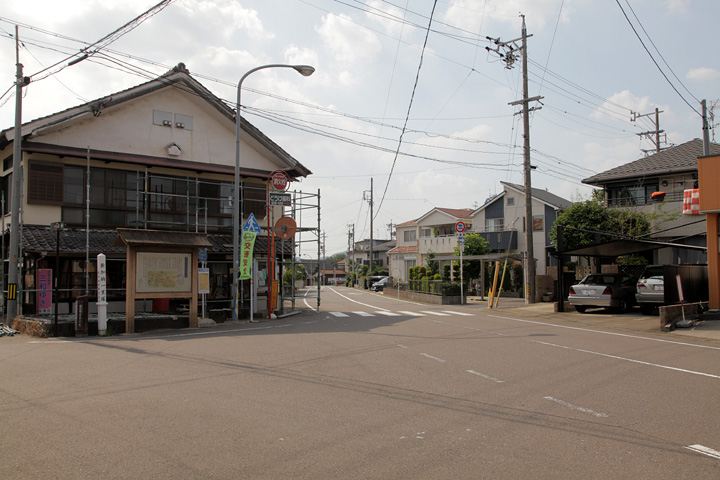 新加納一里塚跡・立場