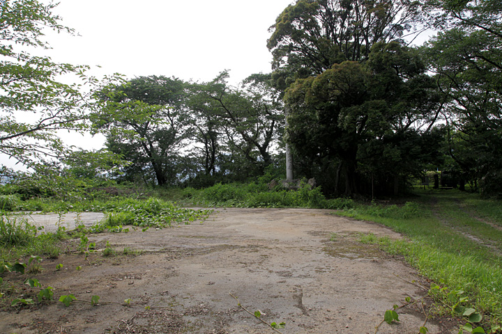 勝山(家康本陣跡)