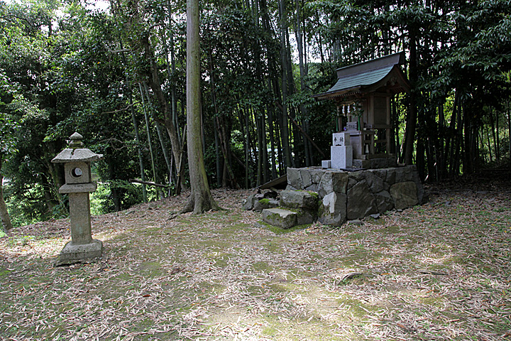 戸佐々神社