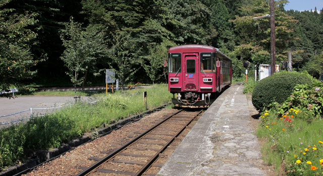 長良川鉄道　北濃駅