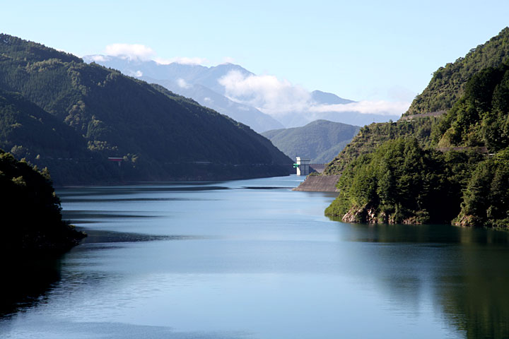 その他の水源　奥木曽湖と味噌川ダム