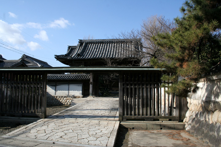 西光寺- 真宗大谷派、朝明山と号す