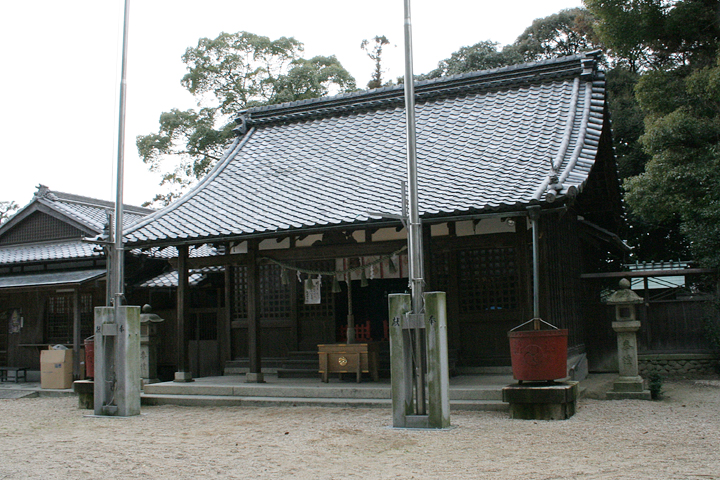 鵜森神社本殿