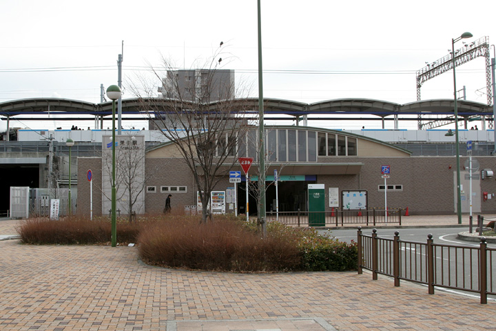 あおなみ線荒子駅