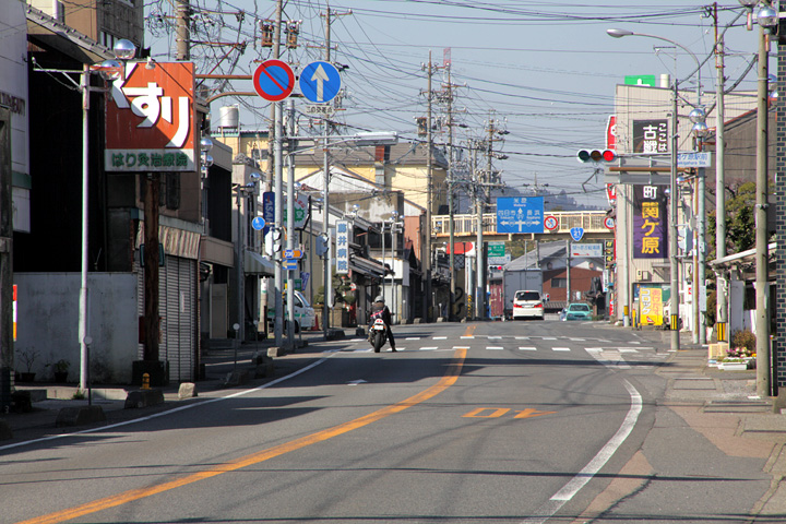 中山道・伊勢街道分岐点(関ケ原駅交差点付近)