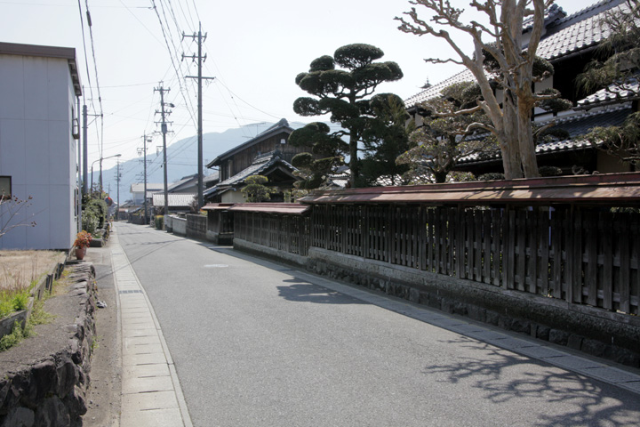 石津町山門の町並み