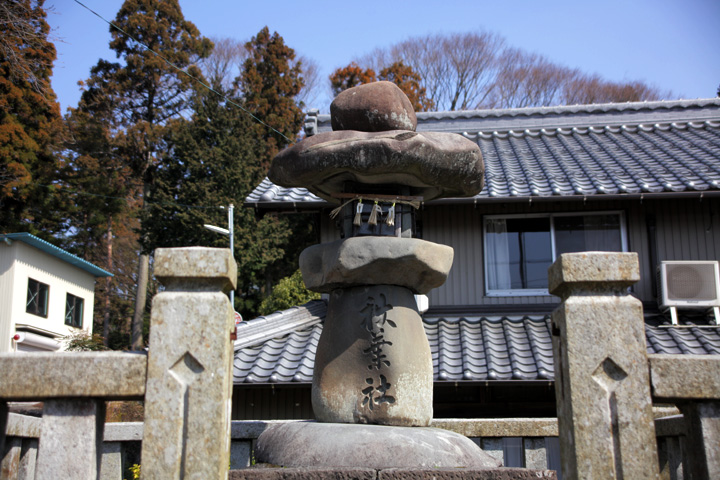 八幡神社(石津町山門)