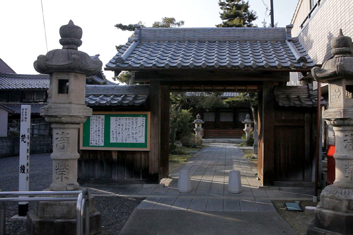 浄栄寺山門