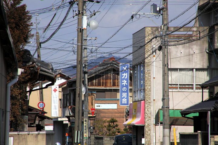 中新町岐阜街道から見た岐阜城