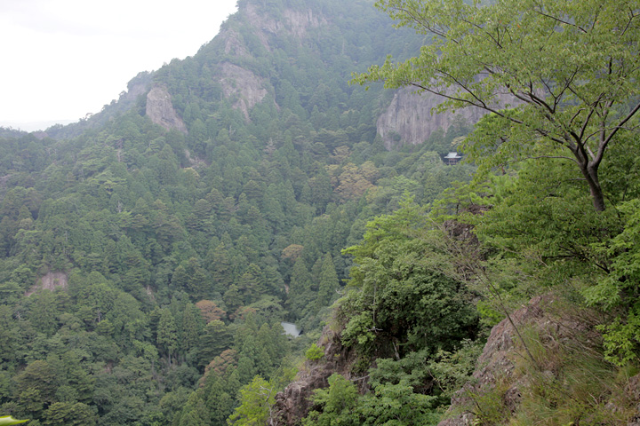 鳳来寺山