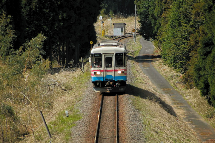 根尾川(日当駅手前)