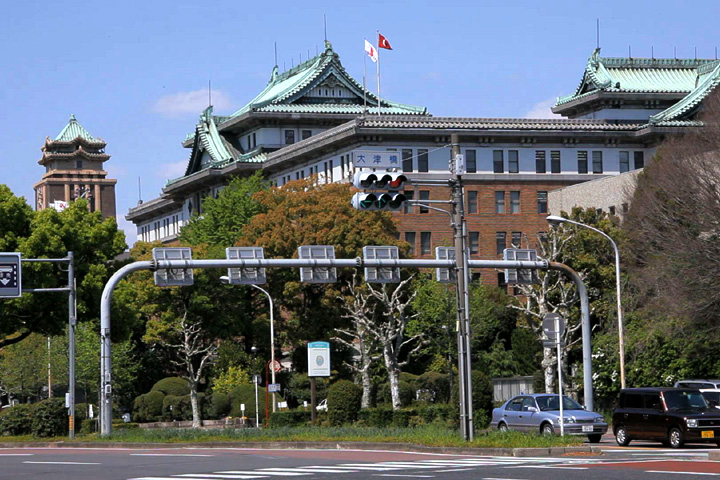 県庁、市役所