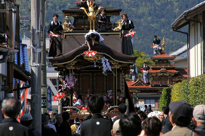 各町内各町内へ向かうへ向かう