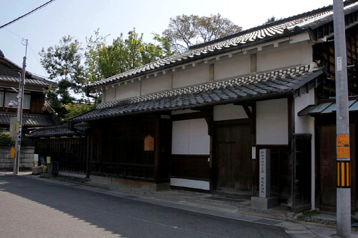 伊勢型紙資料館