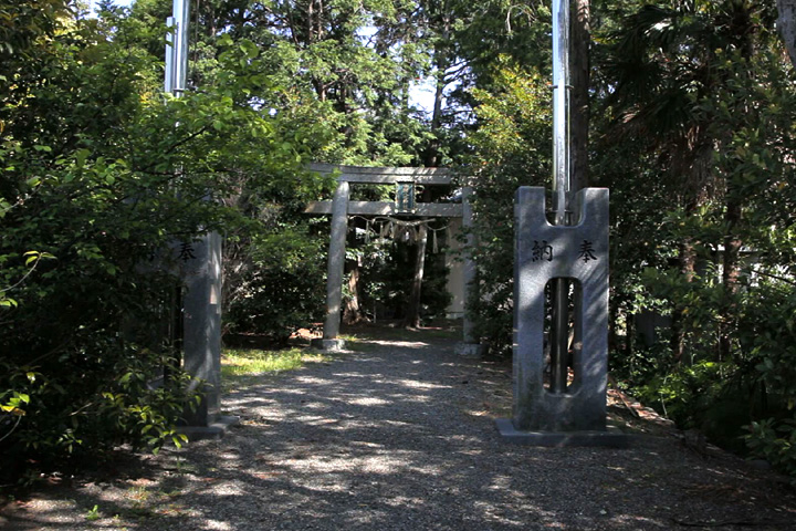 中瀬八幡神社