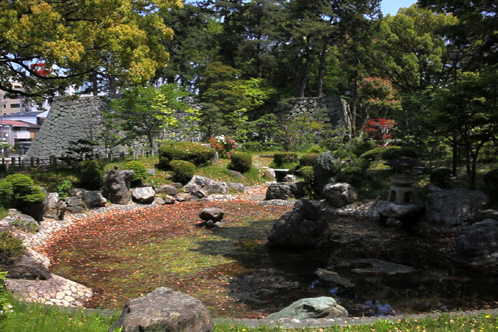 津城跡日本庭園