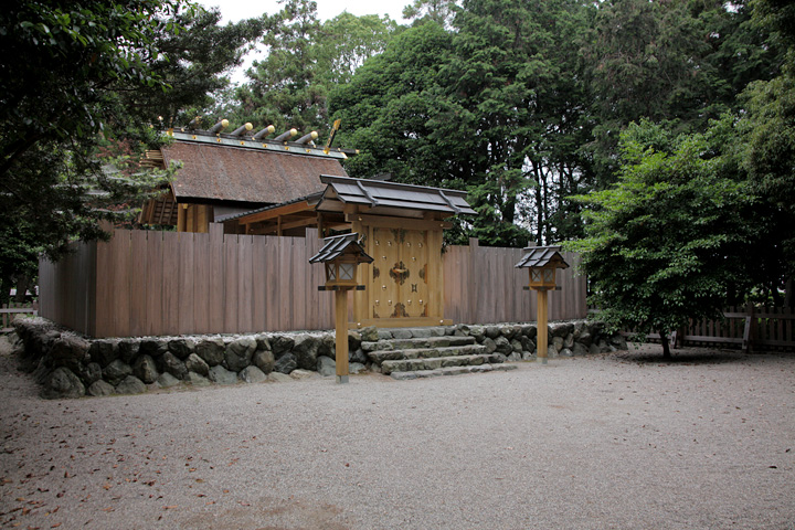 竹神社本殿　斎王にゆかりの地