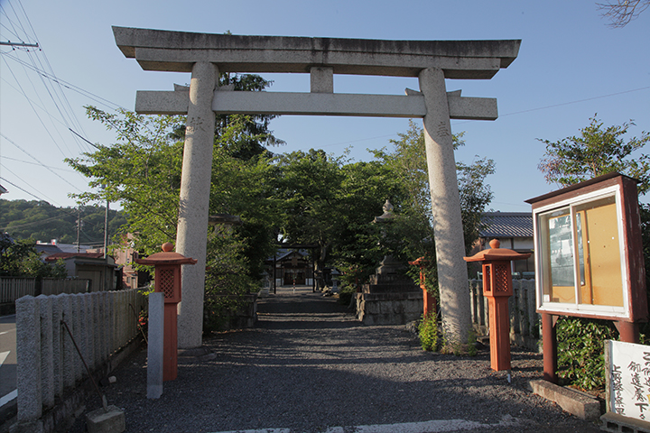 府中神社　伊賀市佐那具町