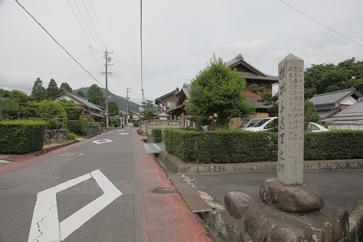 天照大御神が柘植で2年間逗留されたといわれている