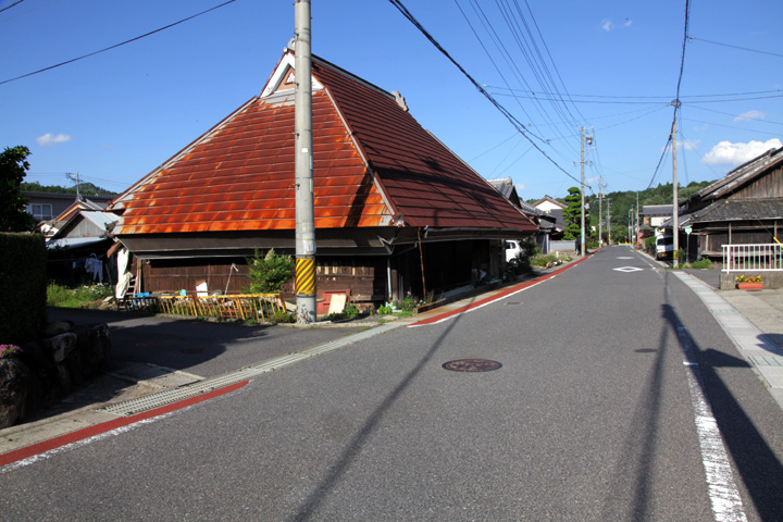 加太板屋に向かう大和街道