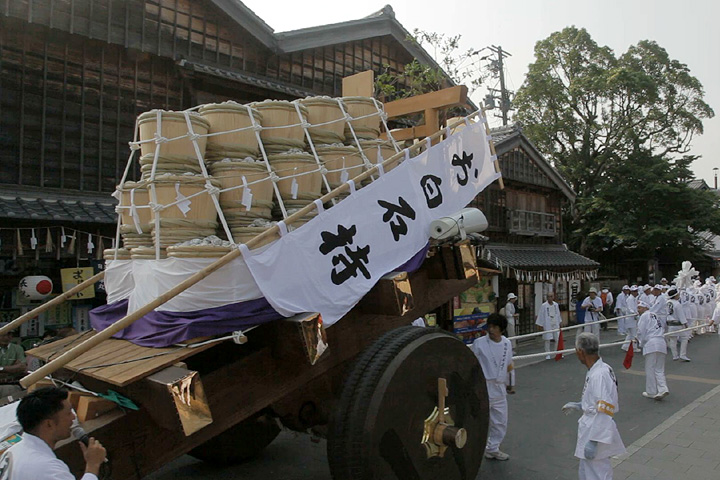 特別神領民奉献・奉曳車