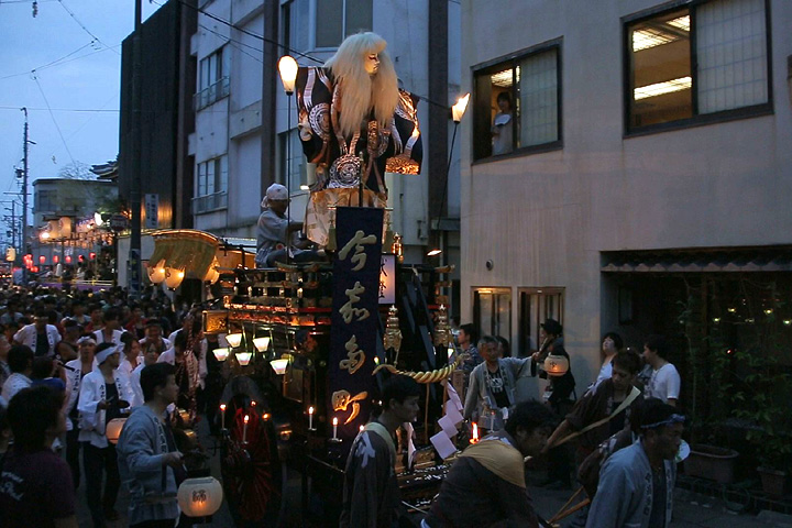 春日神社　渡祭(神社参拝)