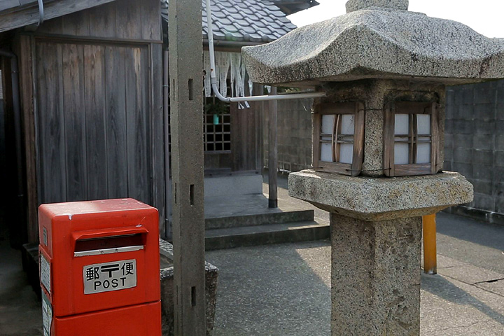 南町庚申　道教の教えにも基づく民俗信仰の祠