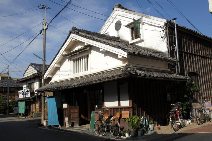 河崎蔵　明治中期の建物