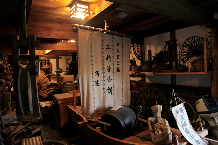 まちかど博物館内部　どんどこ丸