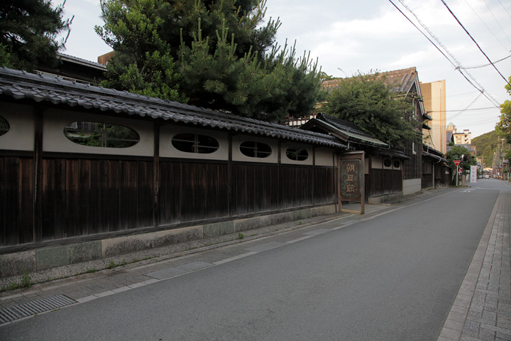 建物の保全を図るため「重点地区」に指定されている