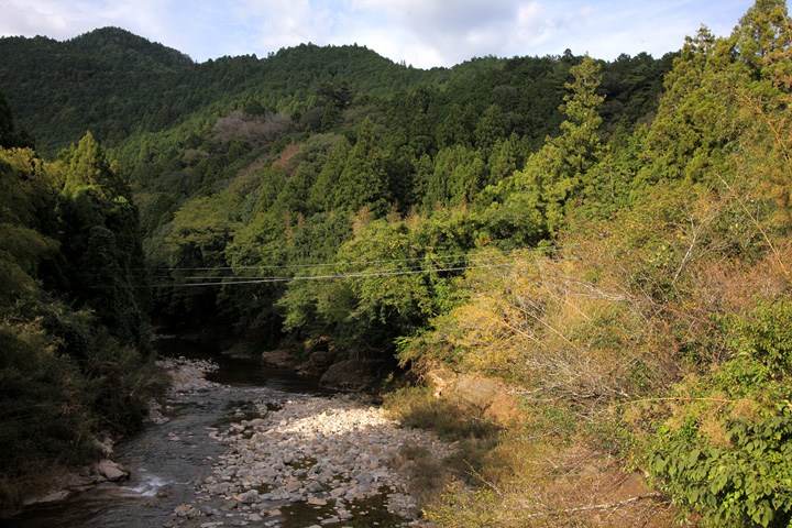 大千瀬川上流の設楽城跡