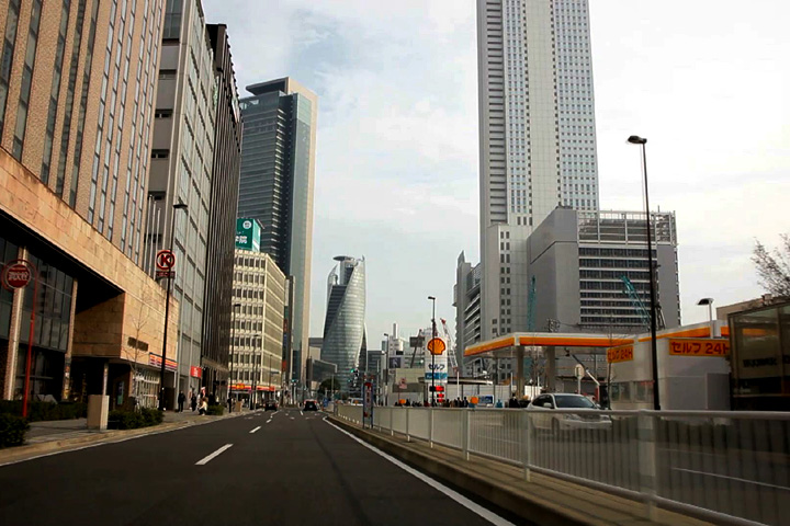 名古屋駅前