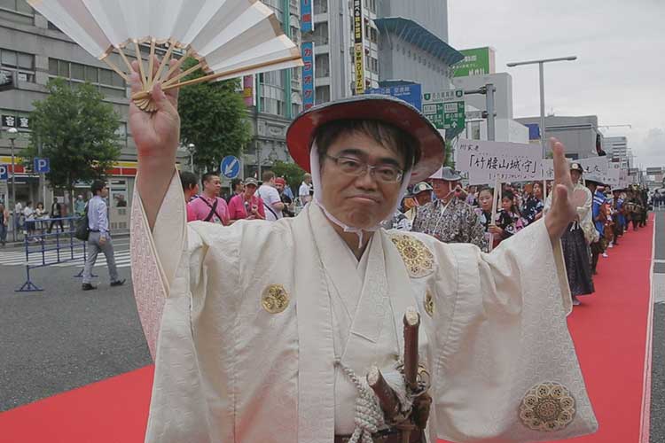 徳川宗春道中　錦通りレッドカーペット