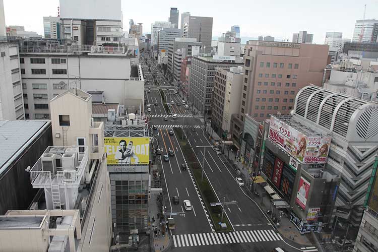 錦通(名古屋駅方向)